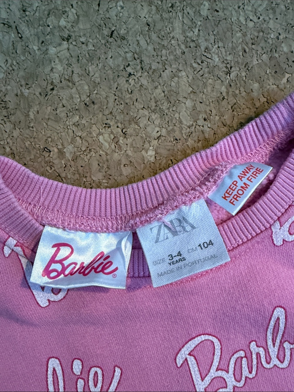 Zara Barbie Pink Allover Logo Sweatshirt Girls Size 3-4Y - Picture 2 of 3